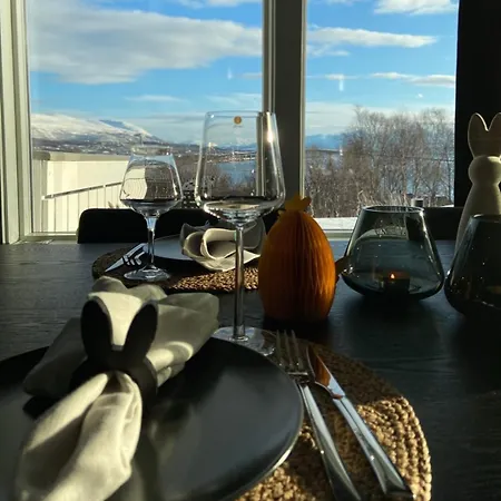House With Stunning Views Close To Nature And Life Tromsø